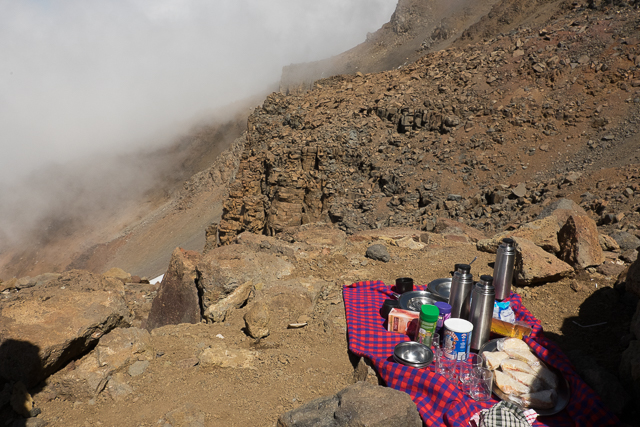 Brunch at 18,300ft (5,573m)